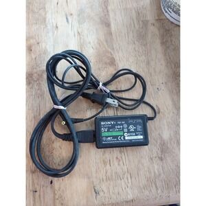 SONY  AC Adapter  PSP-100  5V‎  2A